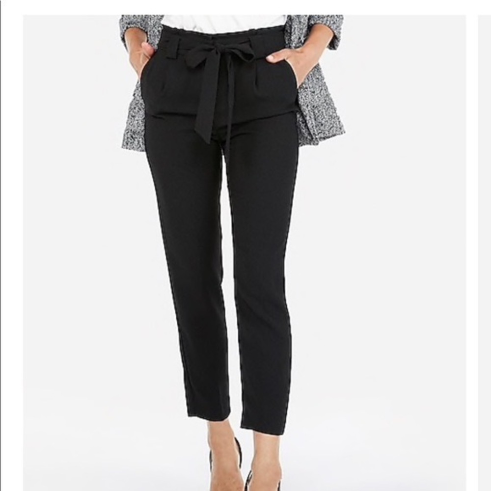High waisted paperbag ankle pant